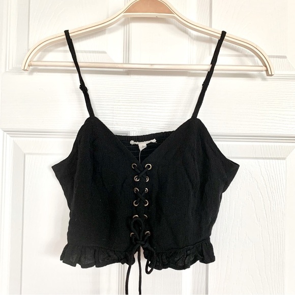 Black Corset-Style Lace-Up Front Cami Top - Picture 1 of 5